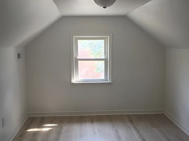 1412 Silver Ave — Photo 15