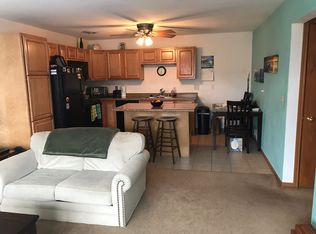 300 Owen Rd APT 6, Monona, WI 53716