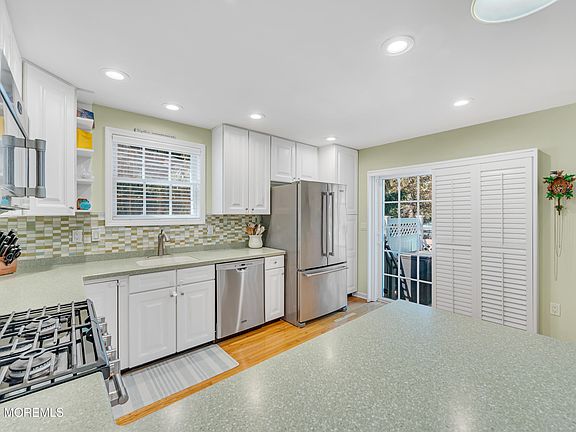 5th image of 1 Ironwood Court