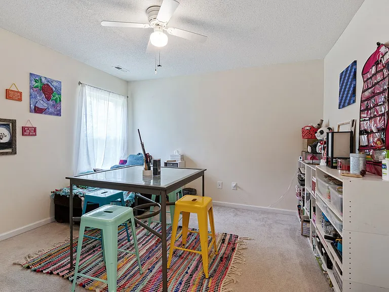 102 Bermuda Green Dr — Photo 15