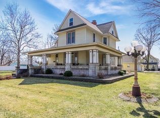 802 E Montgomery St, Knoxville, IA 50138