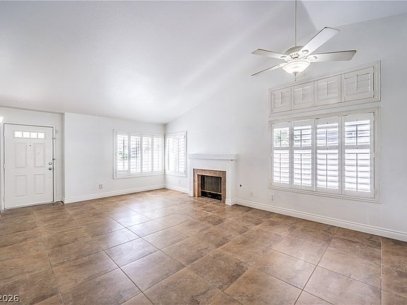 4th image of 1734 Black Hills Way