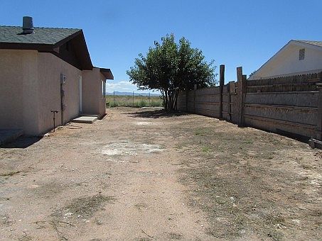 2nd image of 418 Calle Del Sol