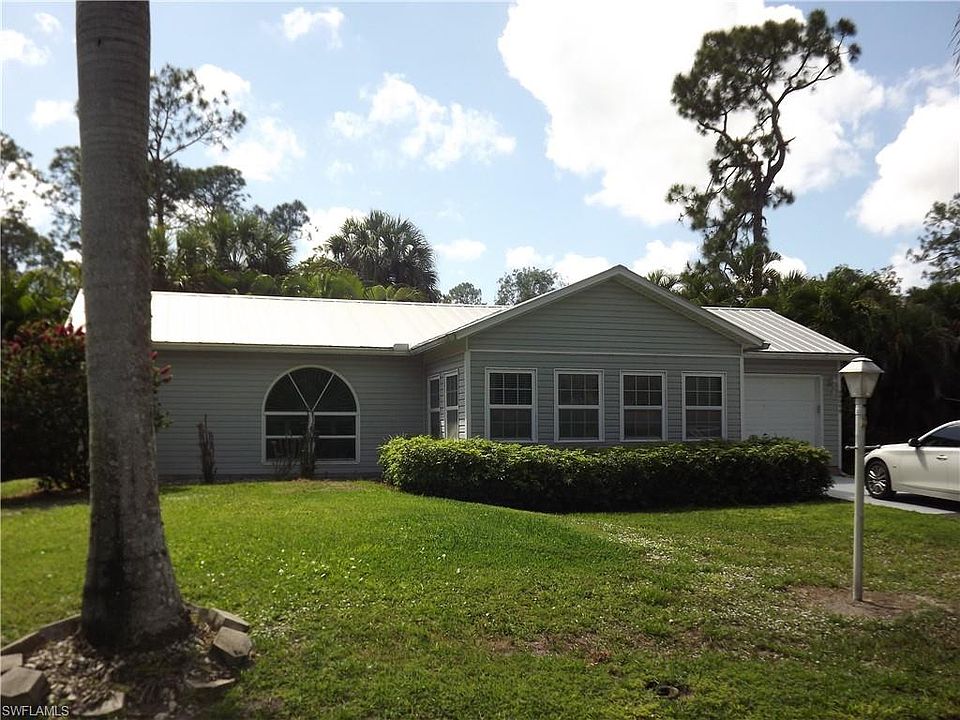 1st image of 4991 Hickory Wood Dr