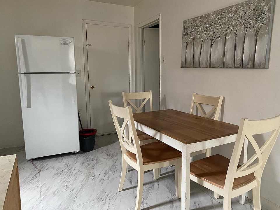 1st image of 3026 S Union Ave #1F