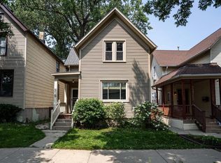 514 E Linus St, Milwaukee, WI 53207