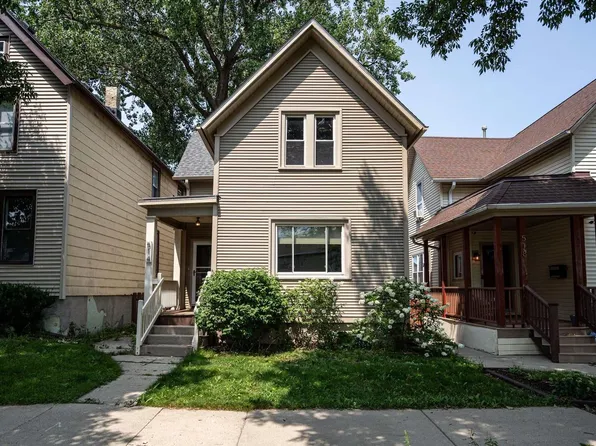 514 East Linus STREET, Milwaukee, WI 53207
