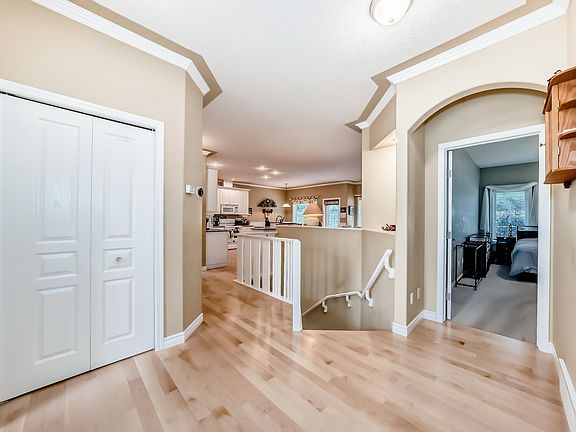 4th image of 1 Hendrie Dr