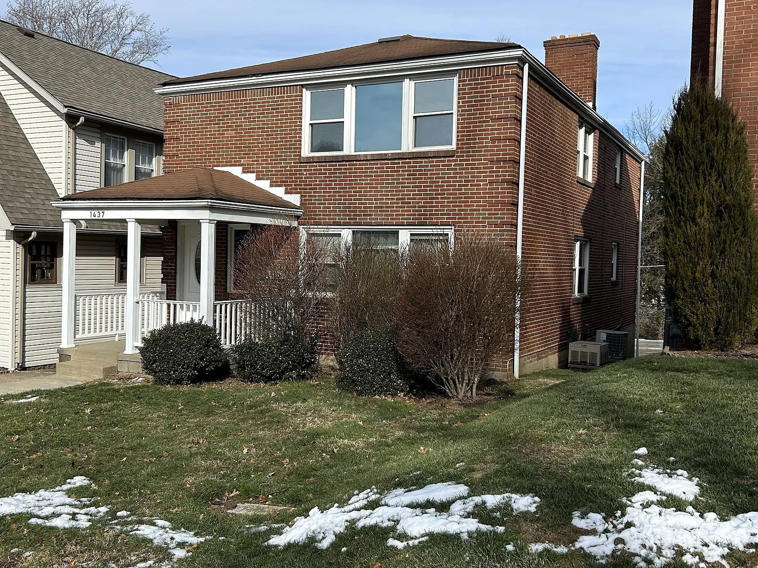 2 bed, 800 sqft, $1,000 — Photo 2