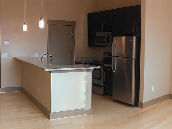 4th image of 806 Wasena Ave SW APT 223