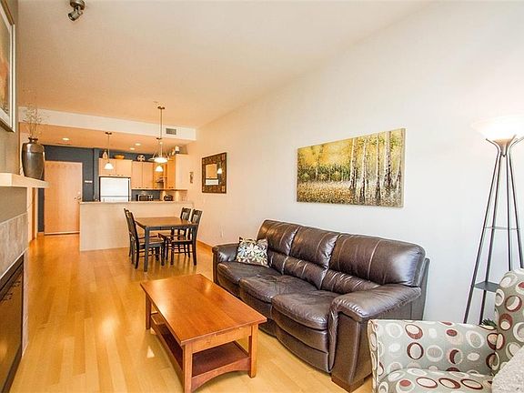 3rd image of 309 W Washington Ave Unit 513