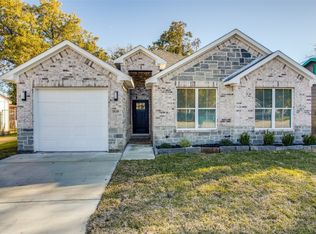 2630 Fordham Rd, Dallas, TX 75216