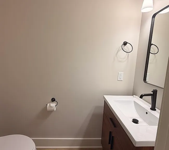 13 Vine St NE #13 — Photo 23