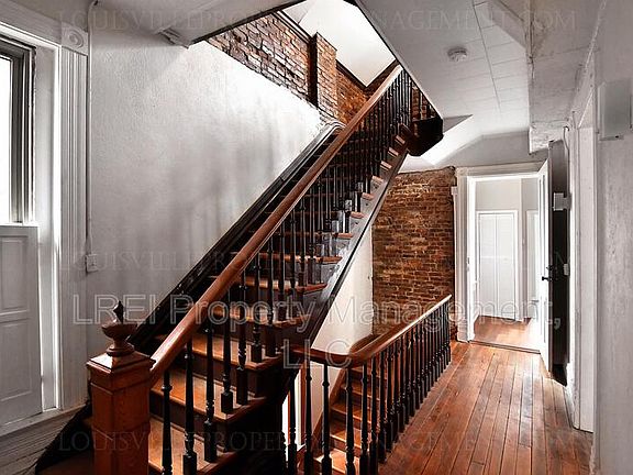 2nd image of 607 W Saint Catherine St APT 2