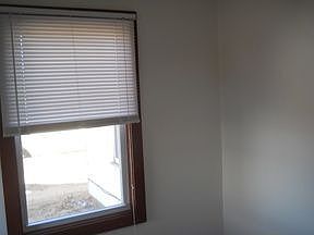 4th image of 207 Grapevine Ave