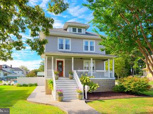205 N Somerset Ave, Crisfield, MD 21817