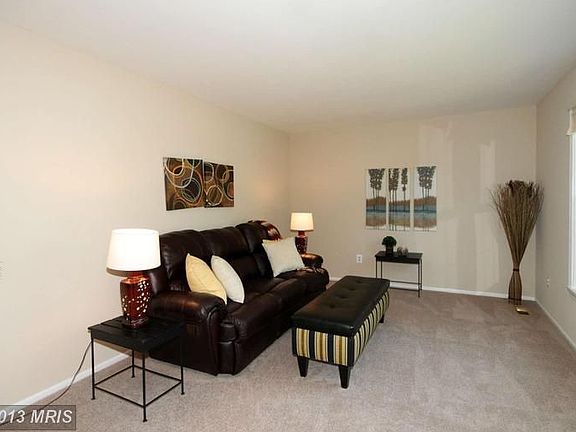 2nd image of 9522 Ashbourn Dr
