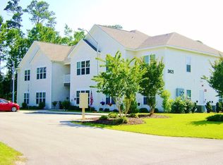 3825 Galantis Dr #B, Morehead City, NC 28557