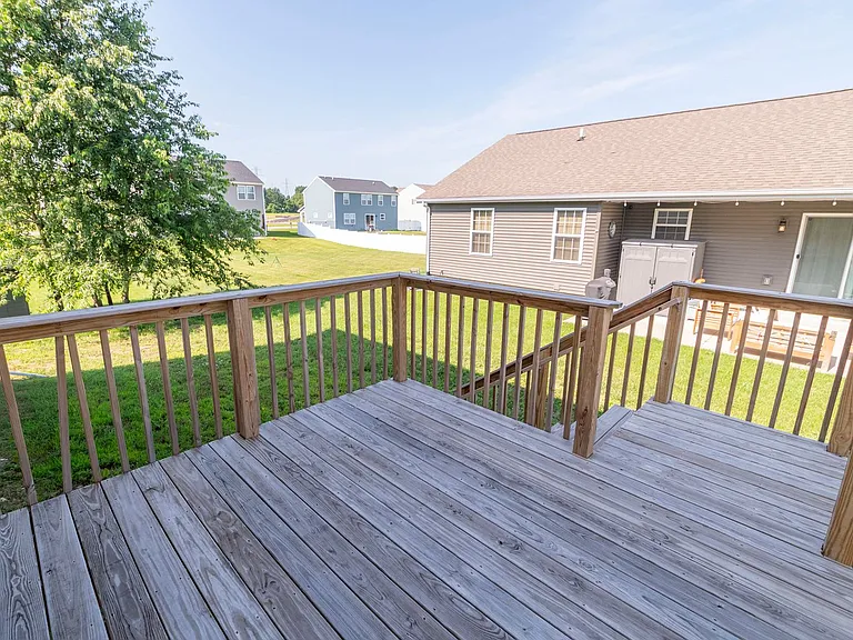 1941 Blue Stem Ct — Photo 33
