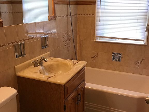 4th image of 1207 W 25th St S