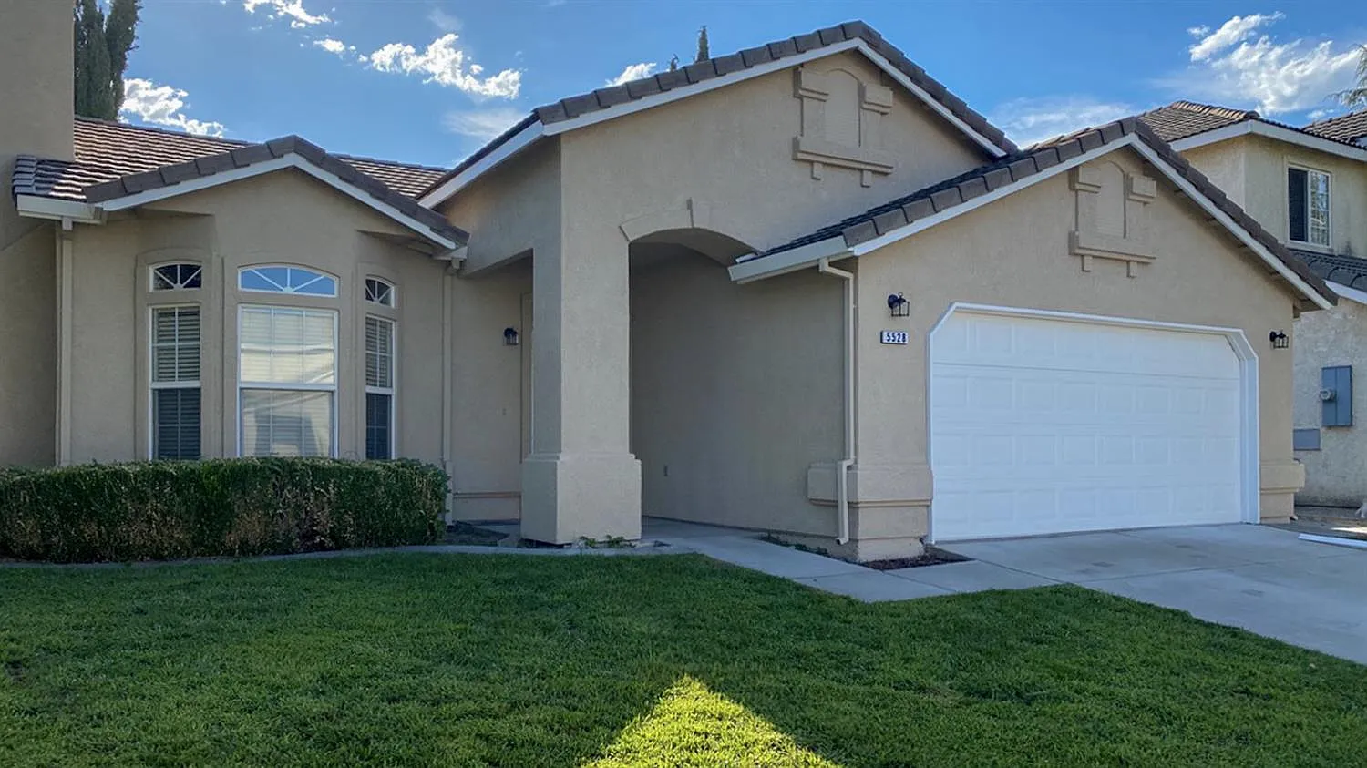 5528 Greco Ln photo 1