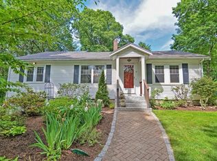 40 Medway St, Norfolk, MA 02056