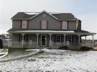 8 Deerfield Dr, Harrison City, PA