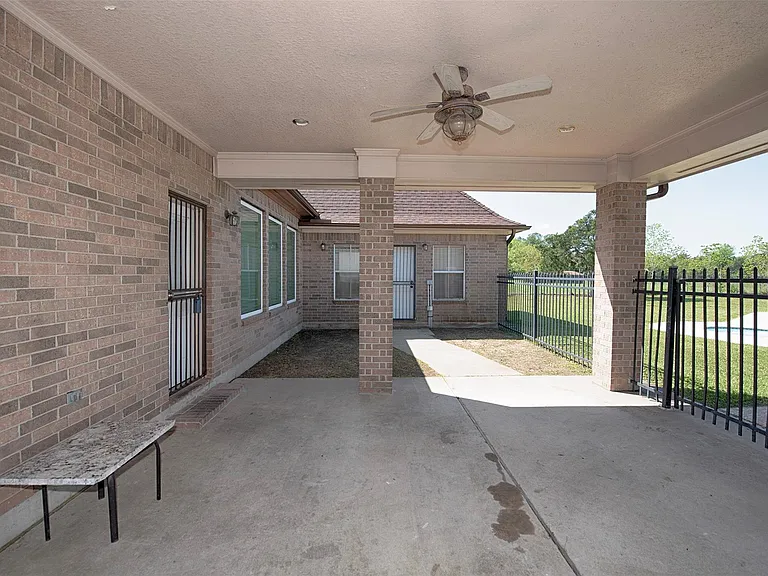 5722 Delany Rd — Photo 17