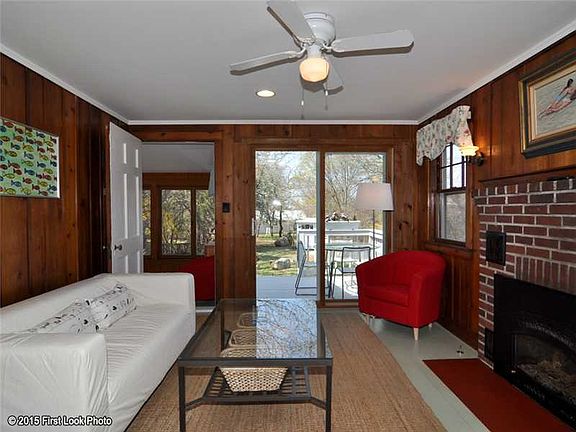 3rd image of 77 Carpenter Dr