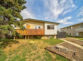 2009 S 23rd St N, Lethbridge, AB T1H 4K3