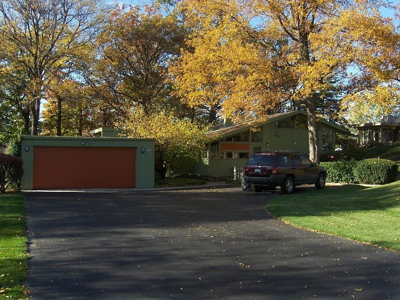 Front view Autumn 2009