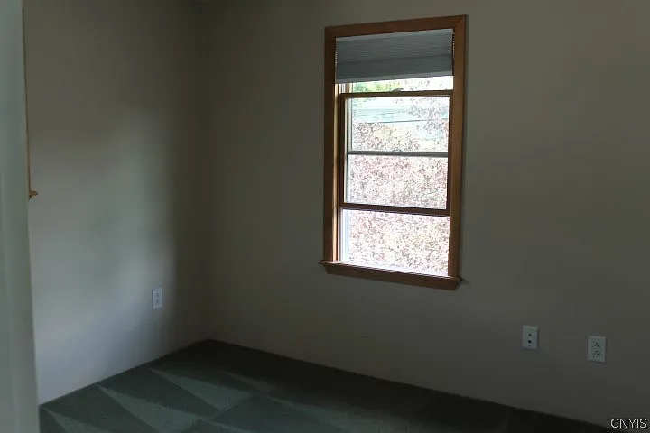 375 Pawling St — Photo 12