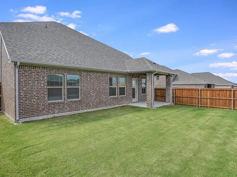 4110 Broadleaf Dr — Photo 17