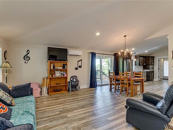 2nd image of 3804 71st Ave