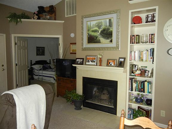 5th image of 1943 Windy Hill Ct