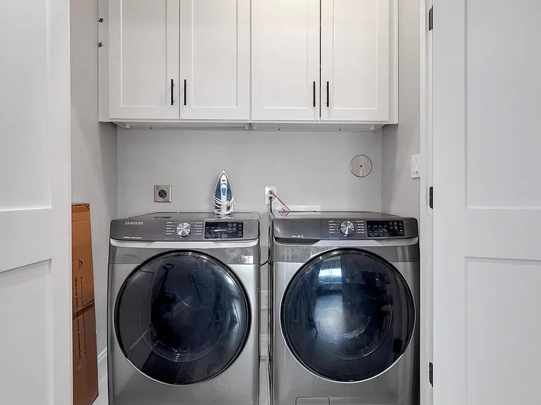 8210 Grandview St — Photo 10