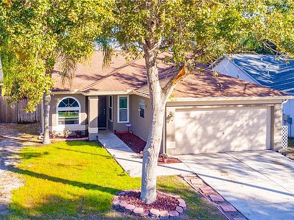 5th image of 13610 Laraway Dr
