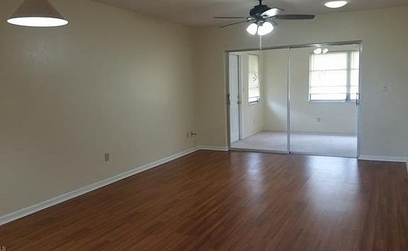 2nd image of 2321 Magnolia Ct