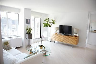 1st image of 322-324 W 23rd St #4B