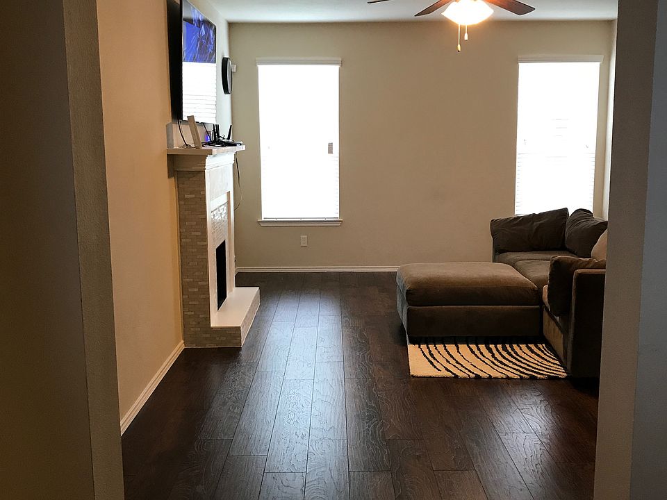 1st image of 3505 Lorne Dr