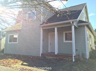 2442 Agate St, Eugene, OR 97403