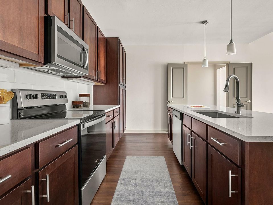 Legacy Upgrade Home - Kitchen