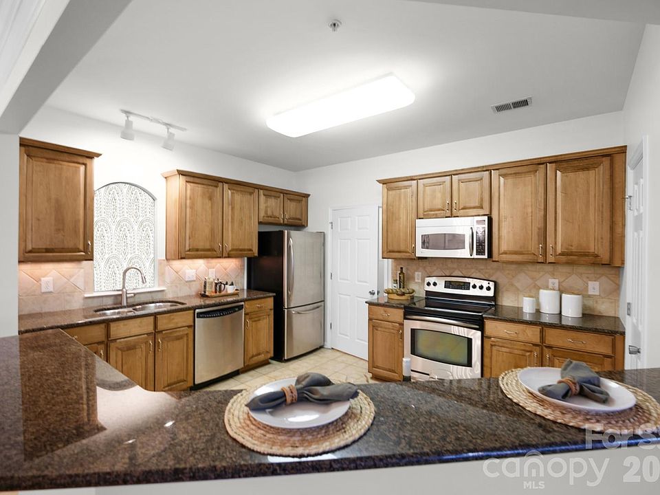 1st image of 11574 Costigan Ln