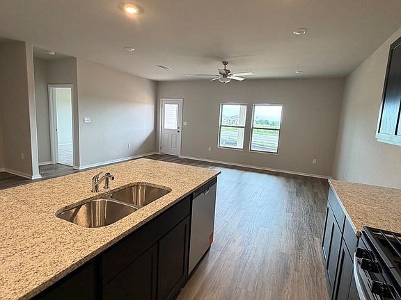 5th image of 25533 Flora Bella Ln