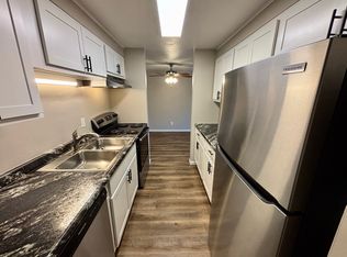 1116 Ann St APT 9, Madison, WI 53713