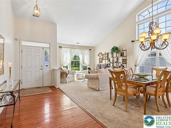 2nd image of 2141 Four Seasons Blvd
