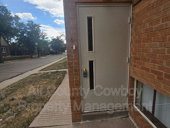 3rd image of 700 W 1st Ave APT 6