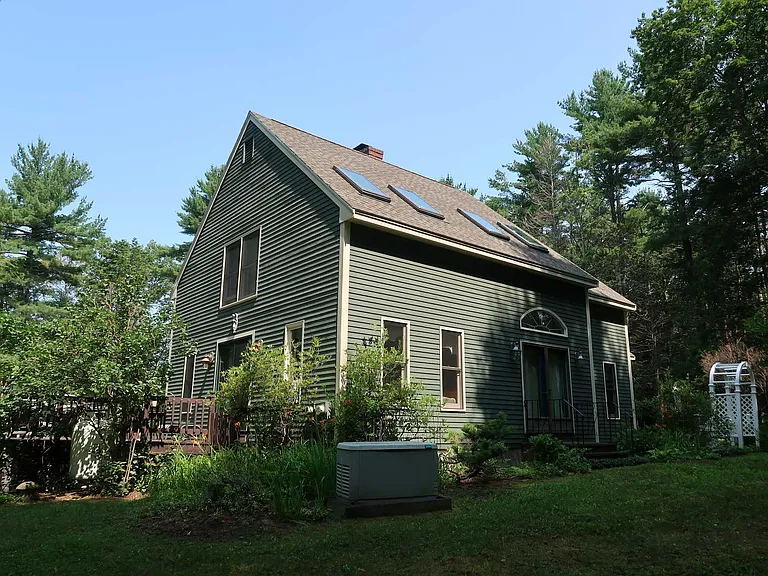 145 Woodside Meadow Rd — Photo 3
