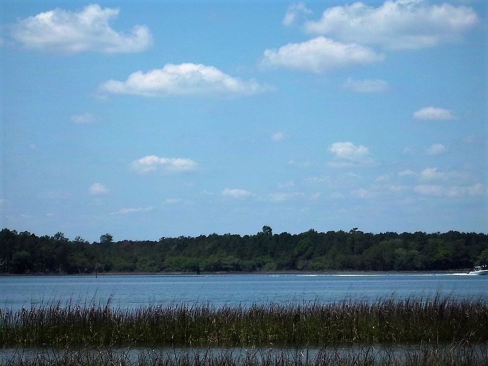 View of Wando River from lot