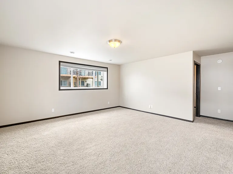 Evelyn Acres Townhomes — Photo 18